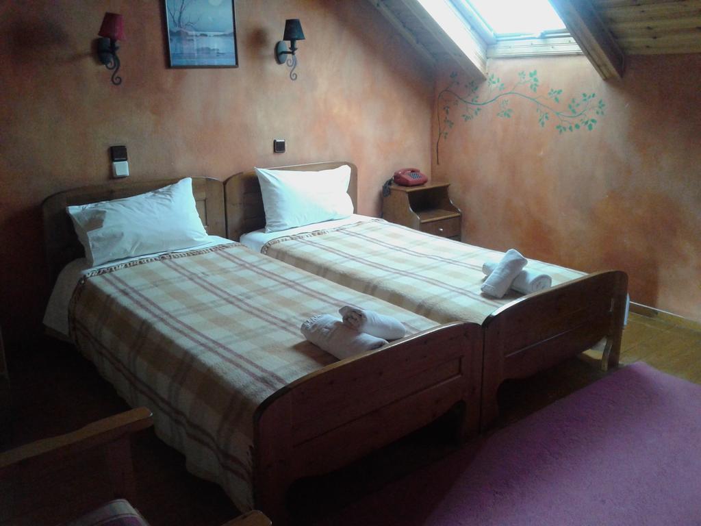 Hotel Koziakas Elati  Bilik gambar